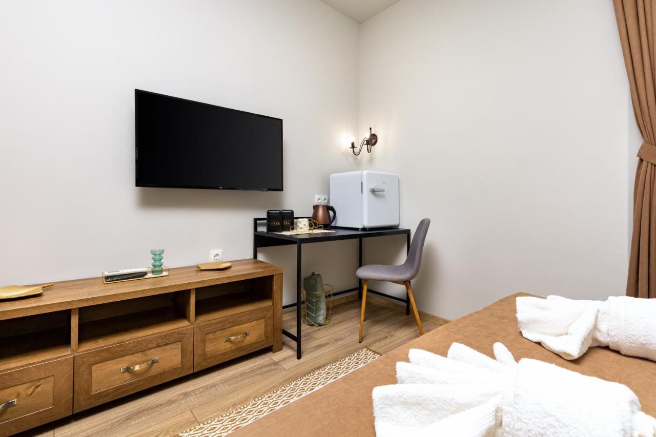 Kapana Guest House On Central Pedestrian Street With Parking Included Plowdiw Exterior foto